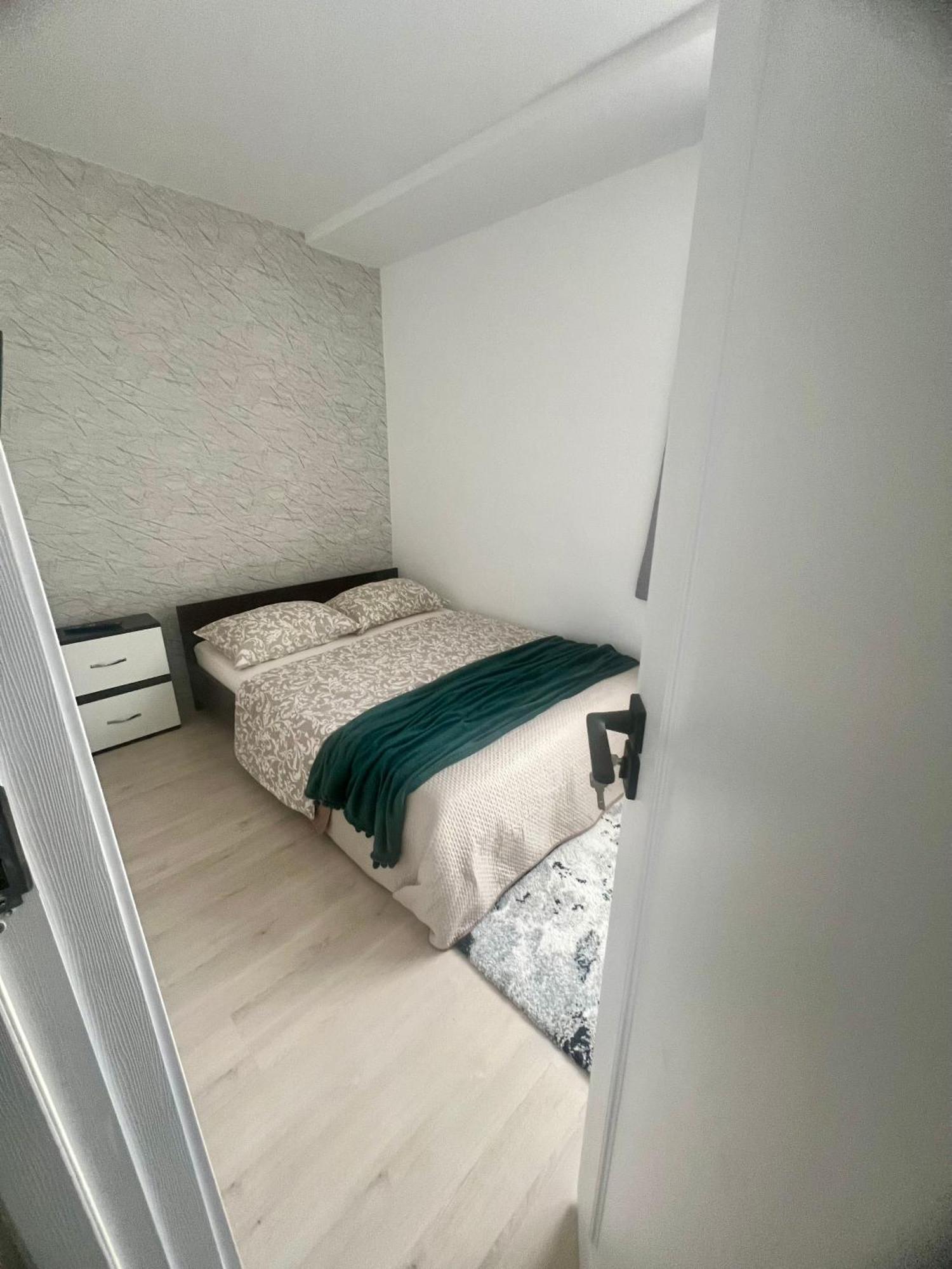 Apartament 2 Camere Бая Маре Екстериор снимка