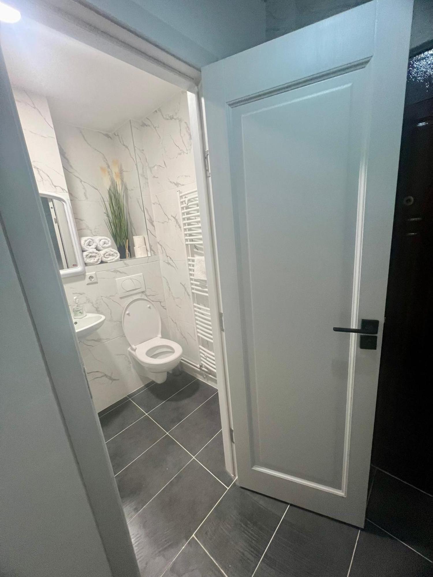 Apartament 2 Camere Бая Маре Екстериор снимка