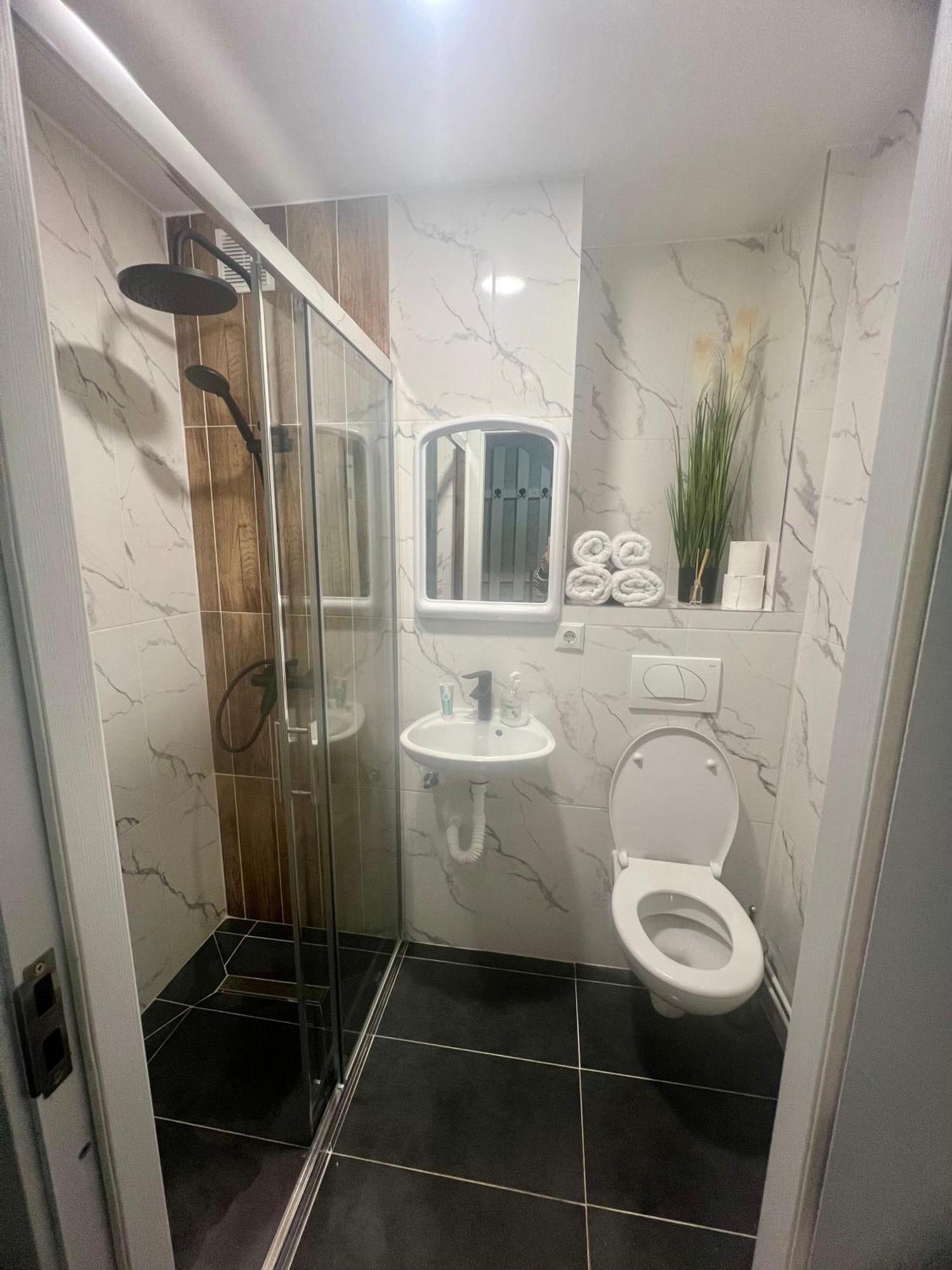 Apartament 2 Camere Бая Маре Екстериор снимка